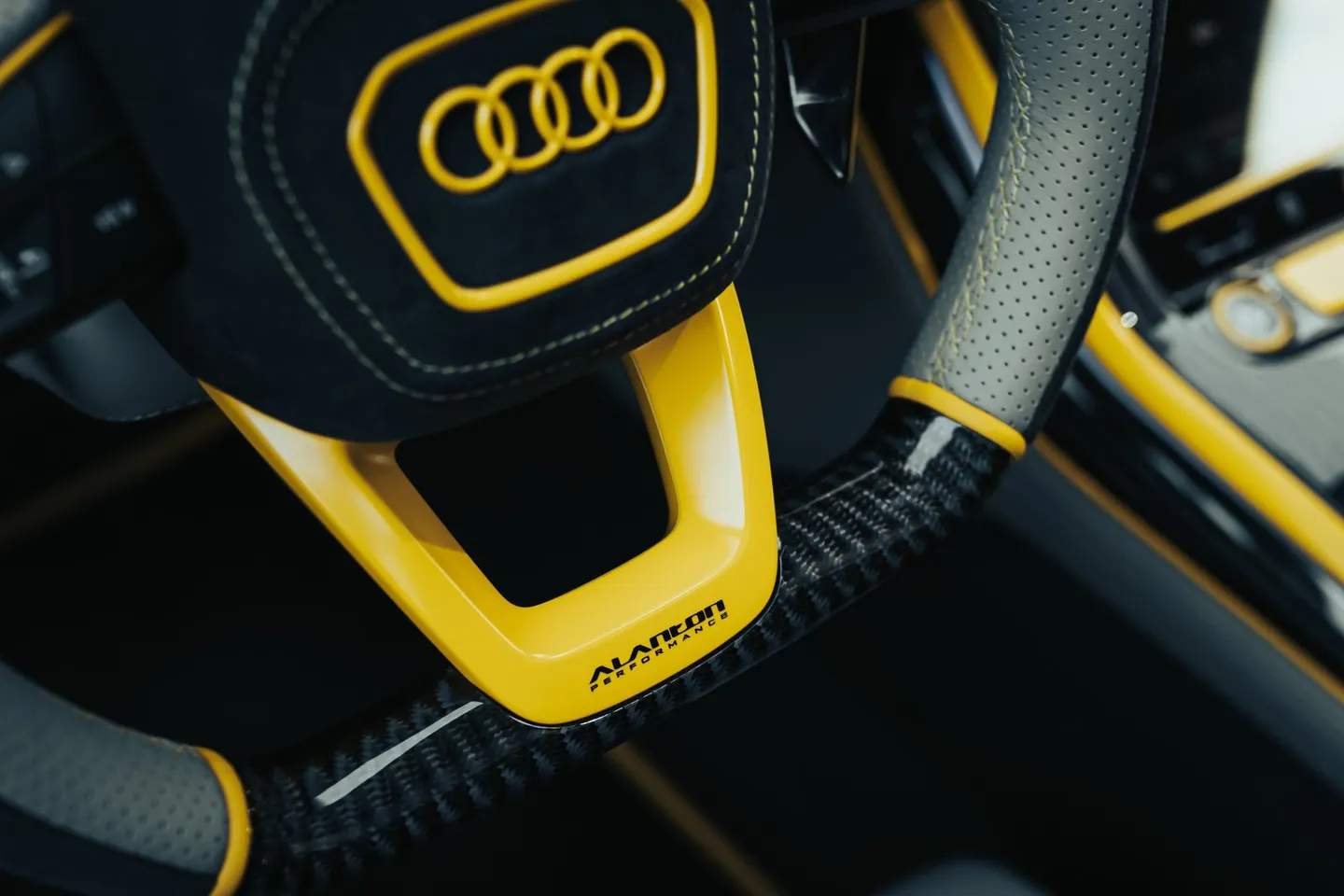 Audi RSQ8 «Bestia» / Фото 81