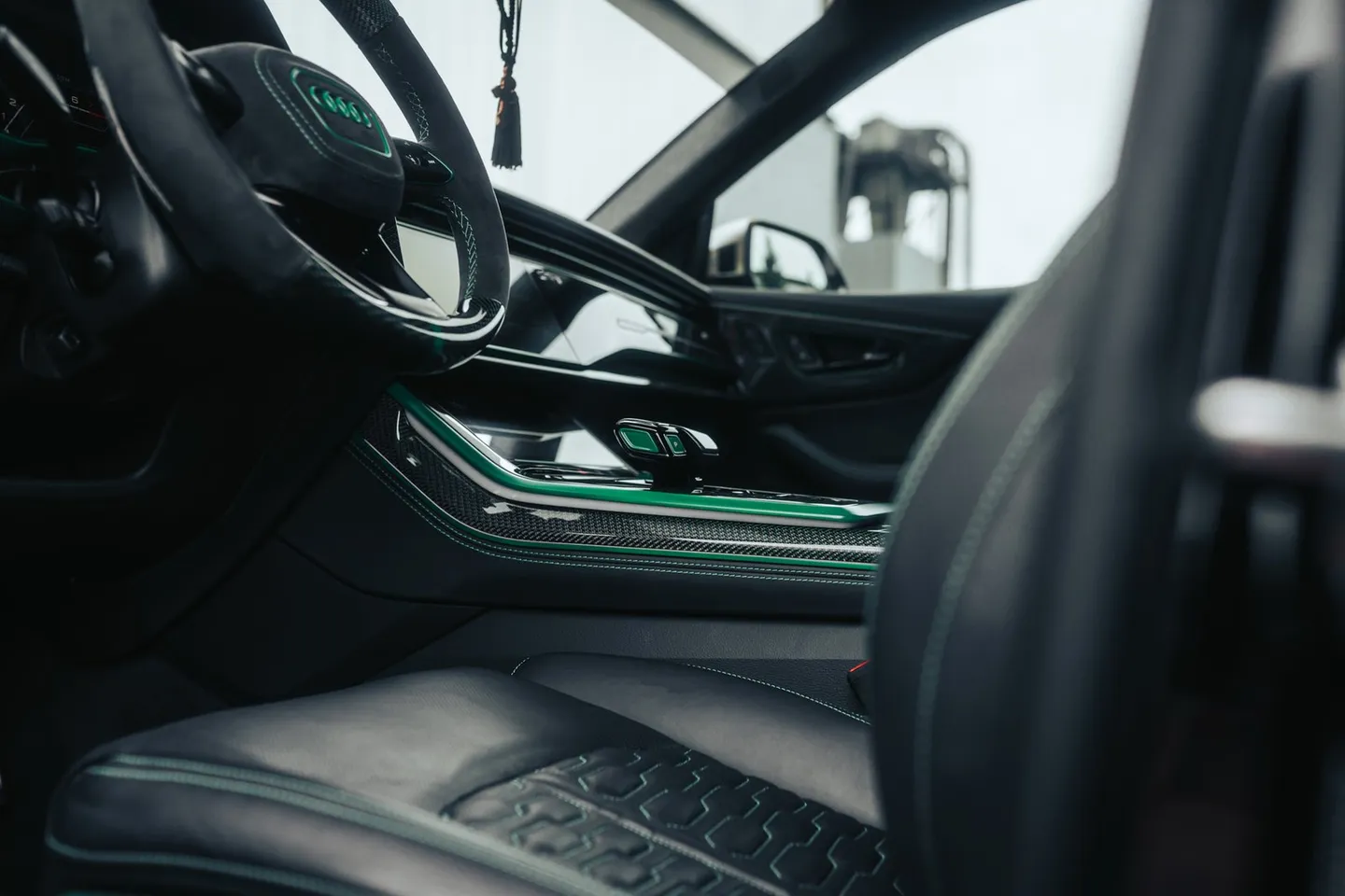 The CAT Project / Audi RS Q8 / Фото 41