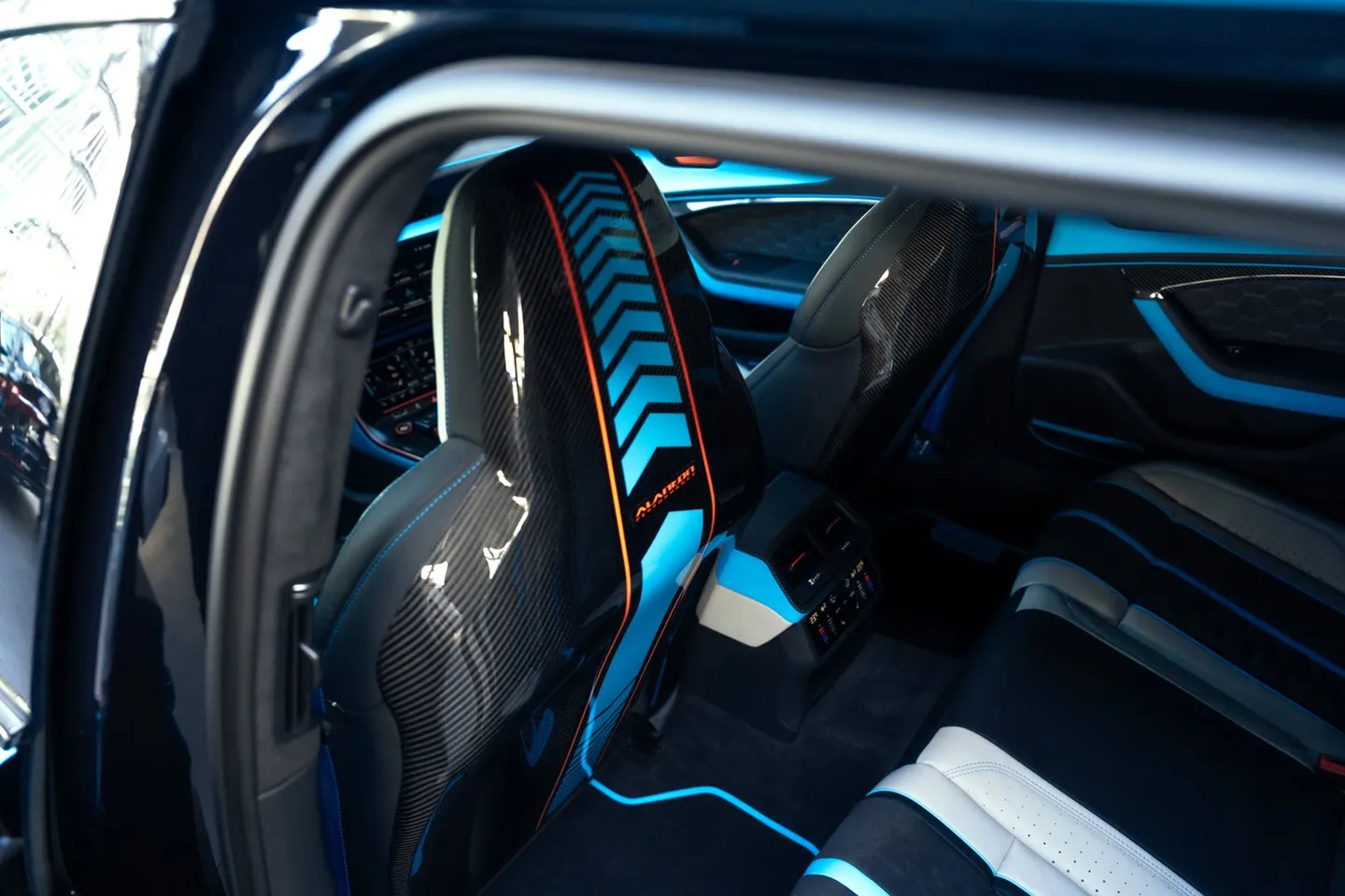 Audi RS6 / Фото 36