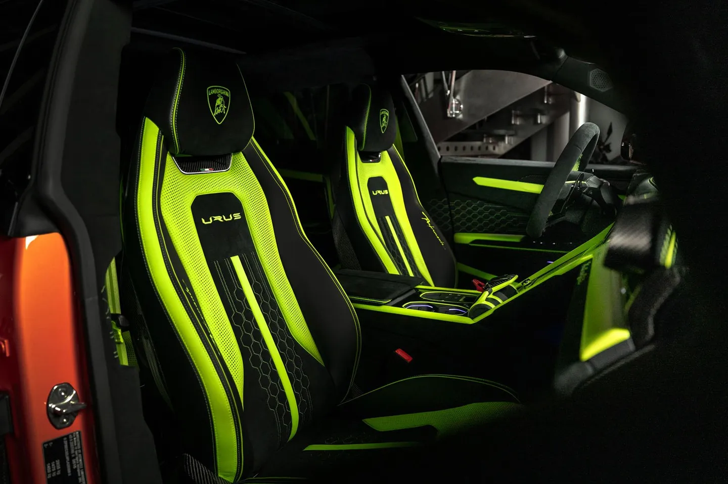 Lamborghini URUS / Фото 4