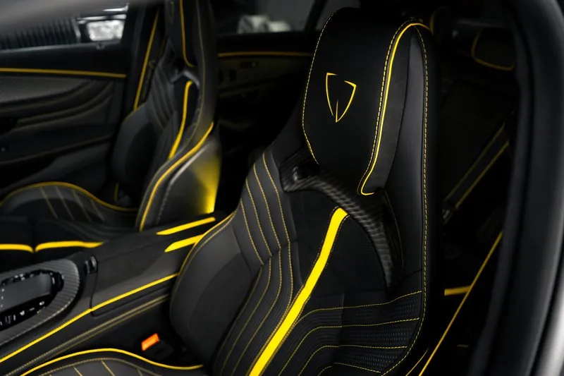 Mercedes-Benz E63 AMG / Фото 23