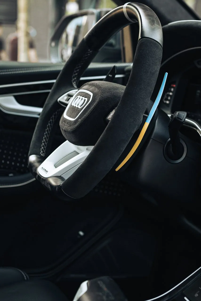 Audi RSQ8 / Фото 78