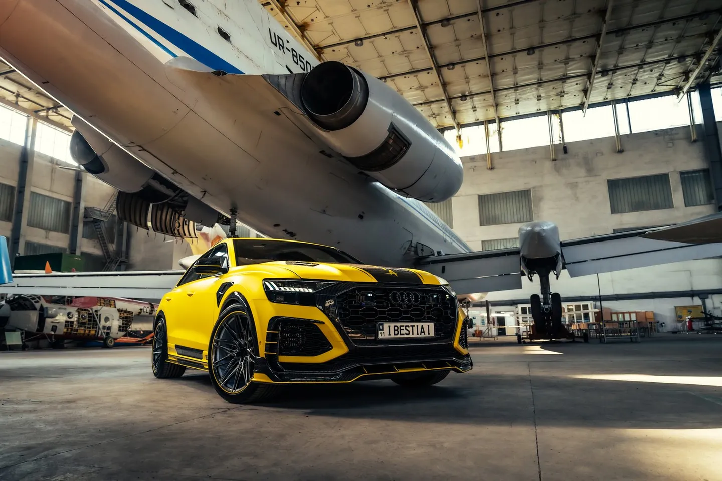 Audi RSQ8 «Bestia» / Фото 35