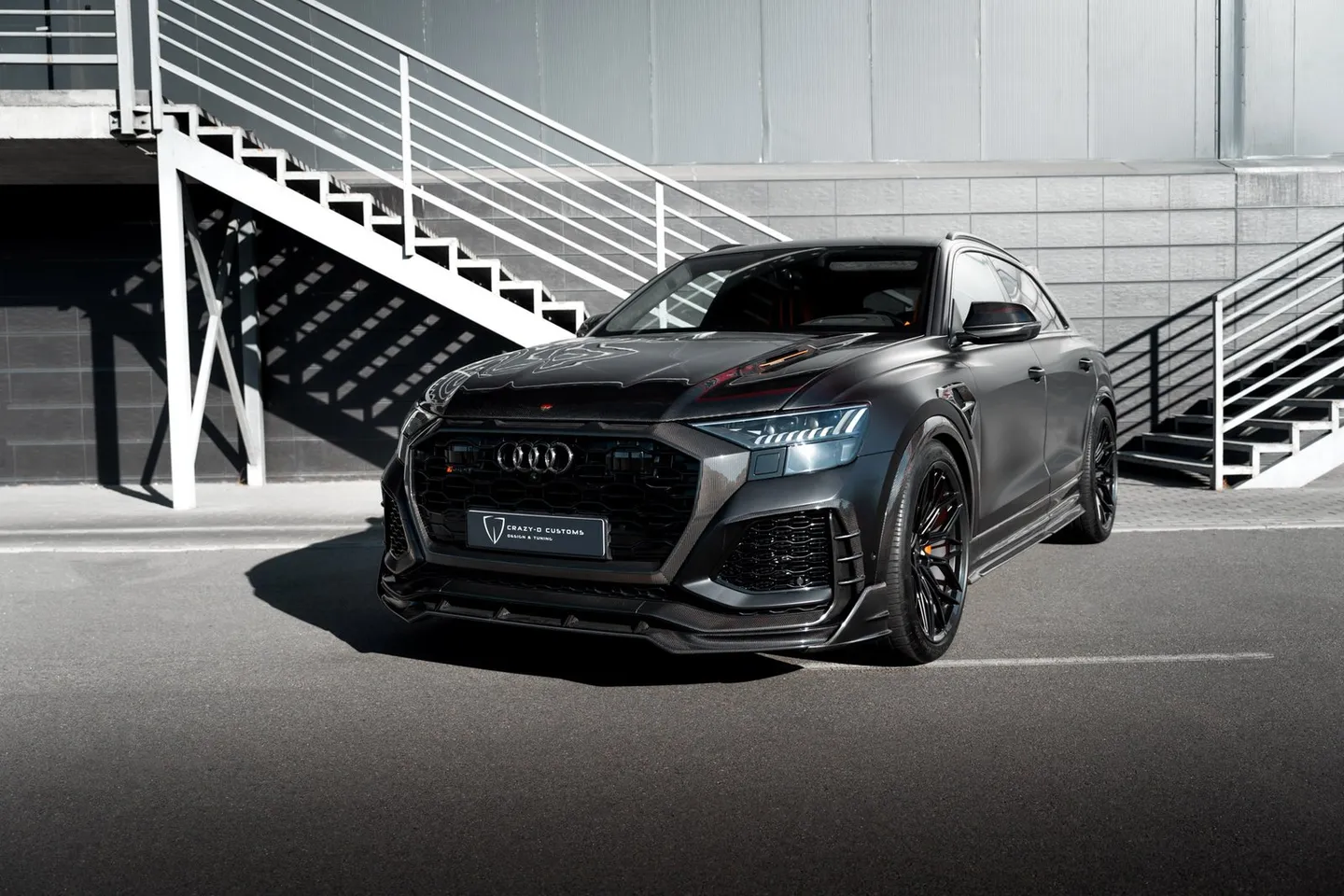 Audi RSQ8 / Фото 2