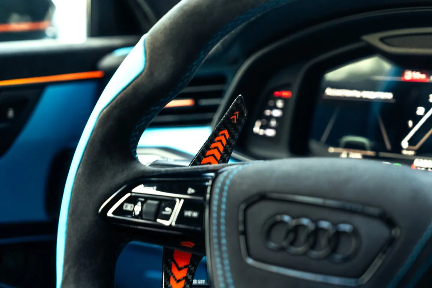 Audi RS6 / Фото 48