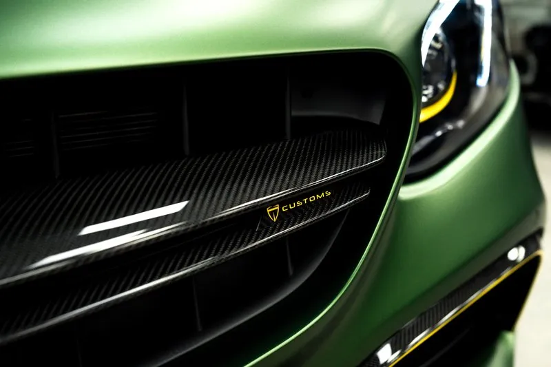 Mercedes-Benz E63 AMG / Фото 10